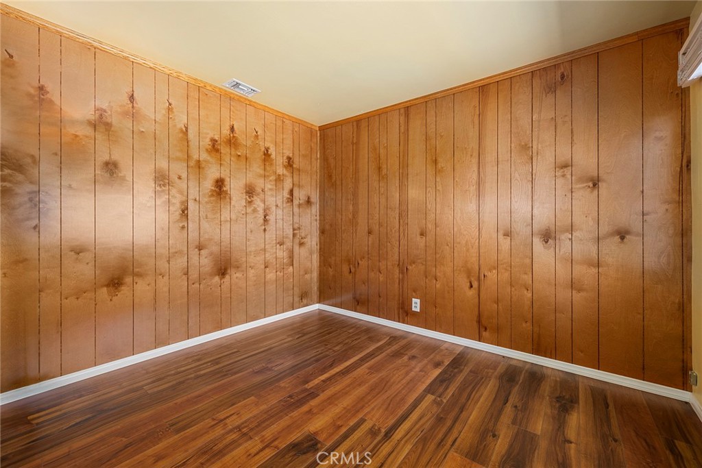 707 S Boxwood Street