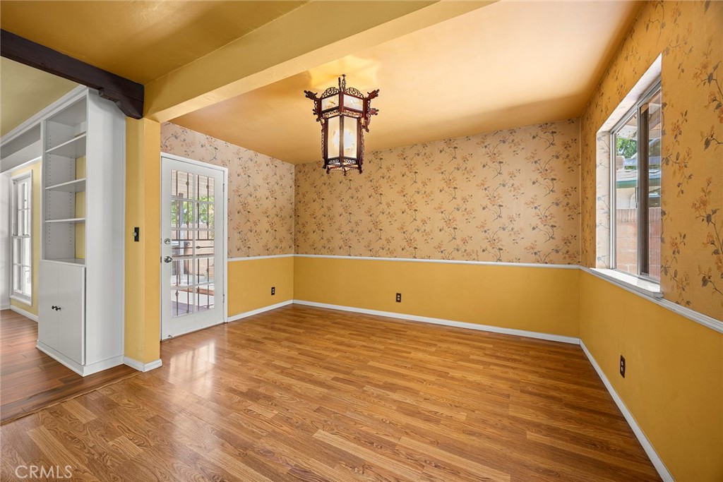 707 S Boxwood Street