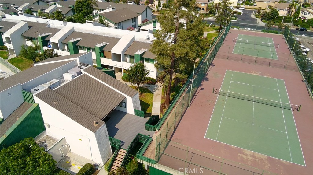 15224 Ocaso Avenue H211