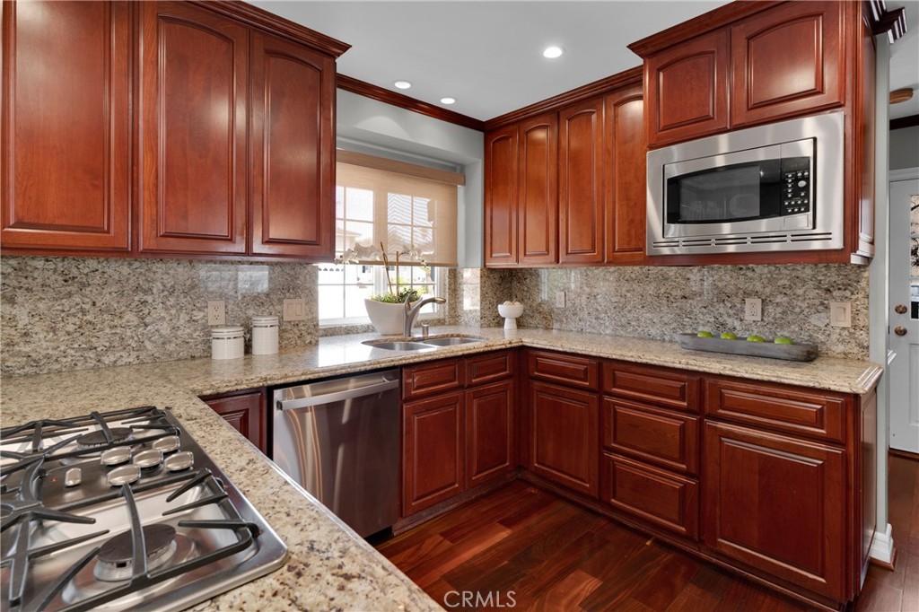 1500 Arbolita Drive