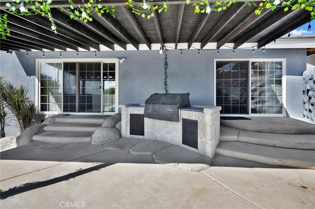 1500 Arbolita Drive