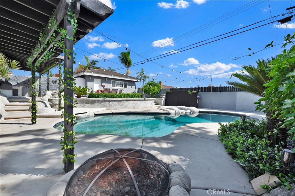 1500 Arbolita Drive