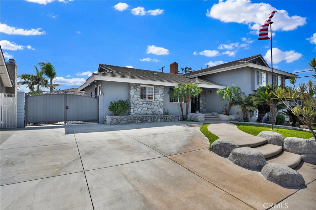 1500 Arbolita Drive