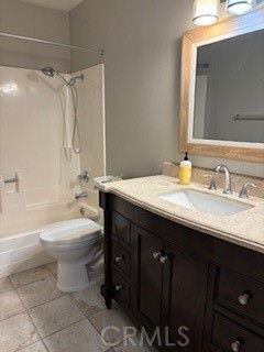 915 S Ridgecrest Circle