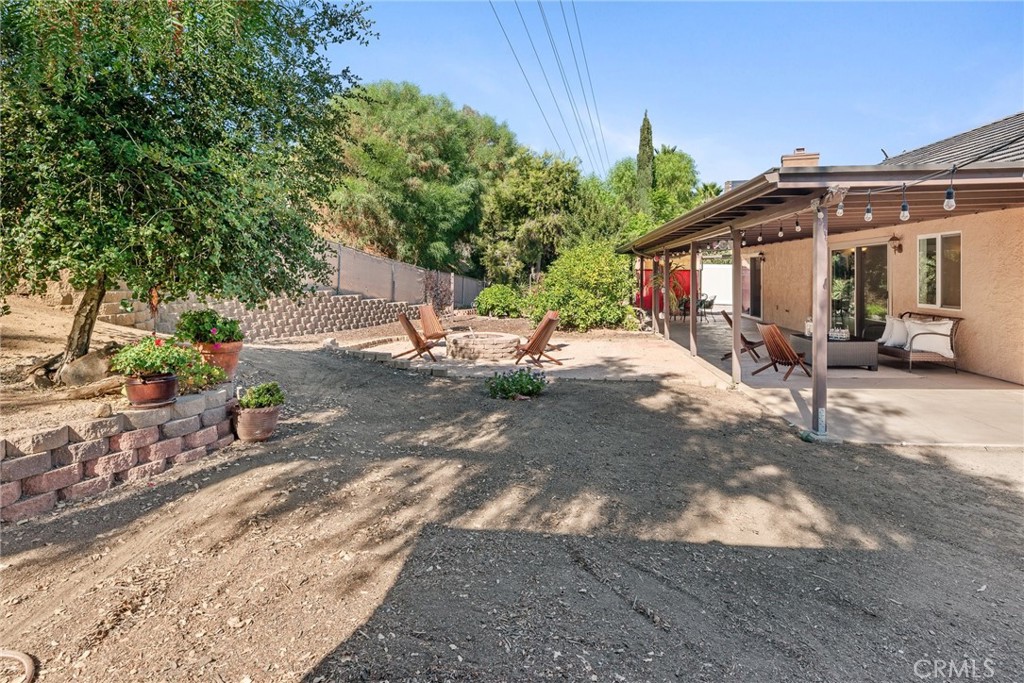 8898 Burkshire Place