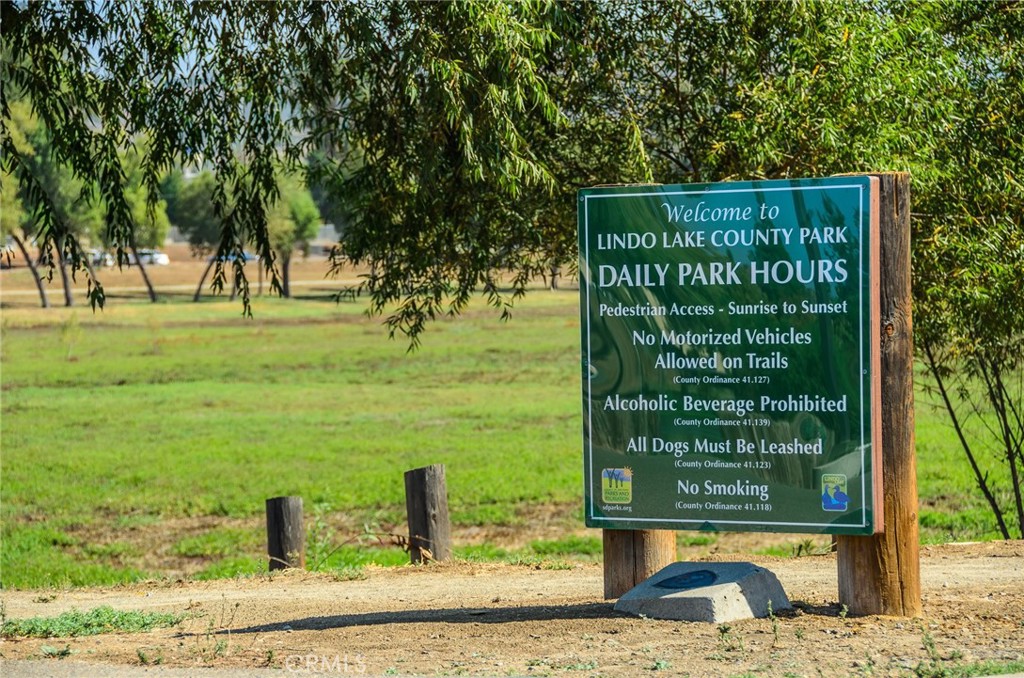 8898 Burkshire Place