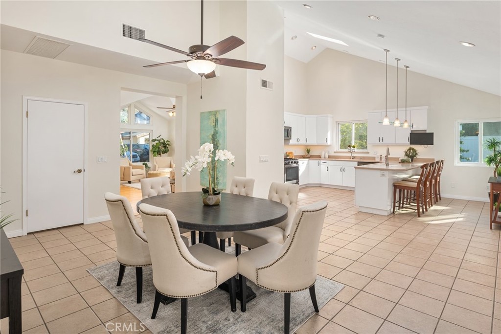 8898 Burkshire Place