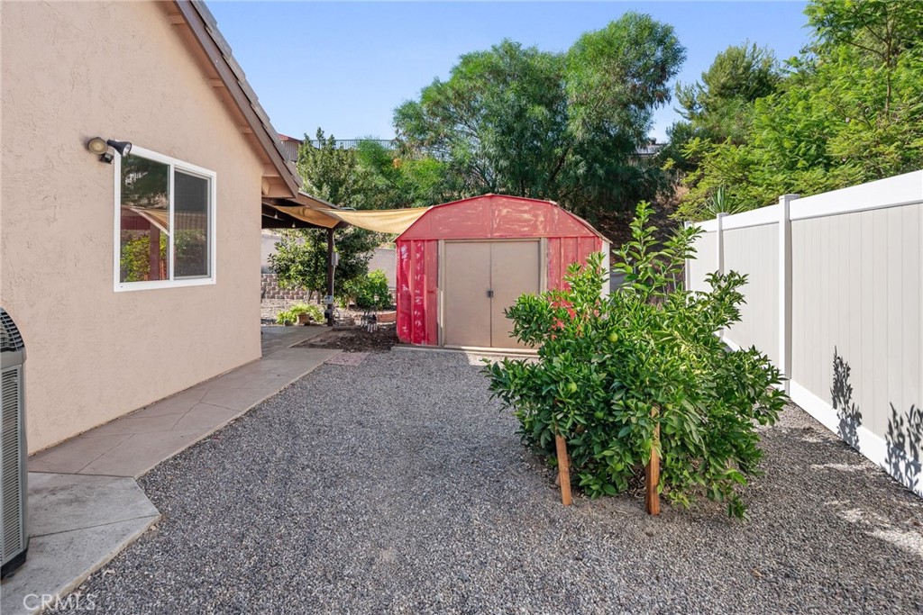 8898 Burkshire Place