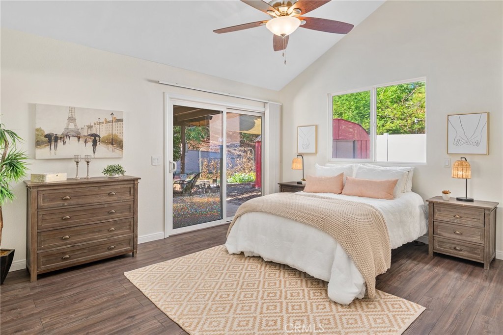 8898 Burkshire Place