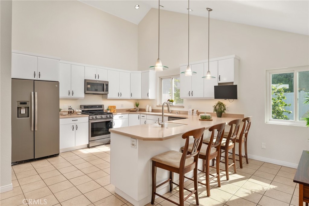 8898 Burkshire Place