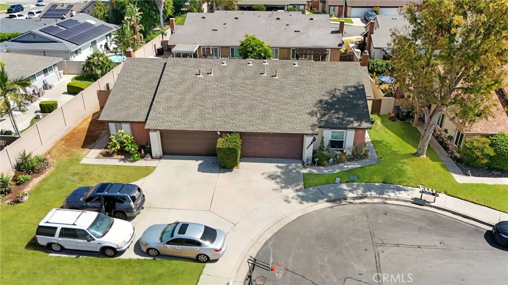 2362 Iroquois Avenue B