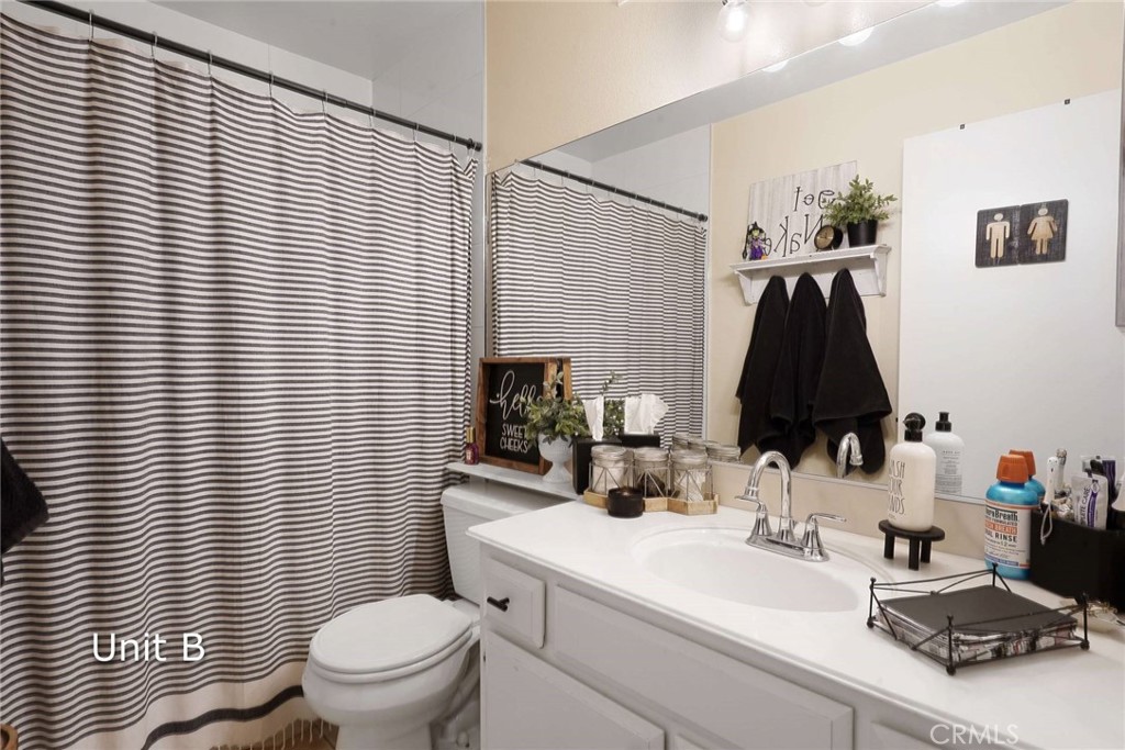 2362 Iroquois Avenue B