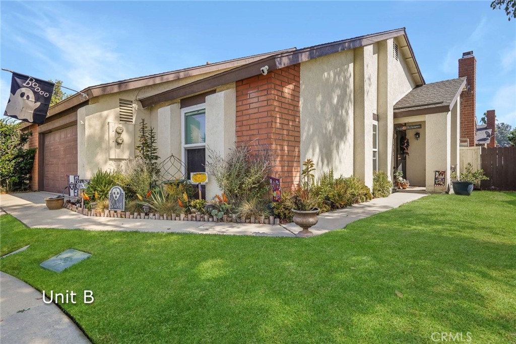 2362 Iroquois Avenue B