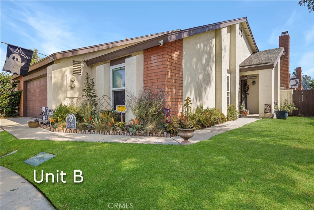 2362 Iroquois Avenue A&B