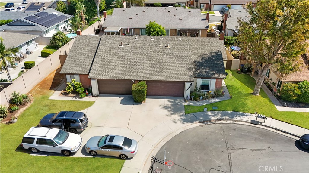 2362 Iroquois Avenue A&B