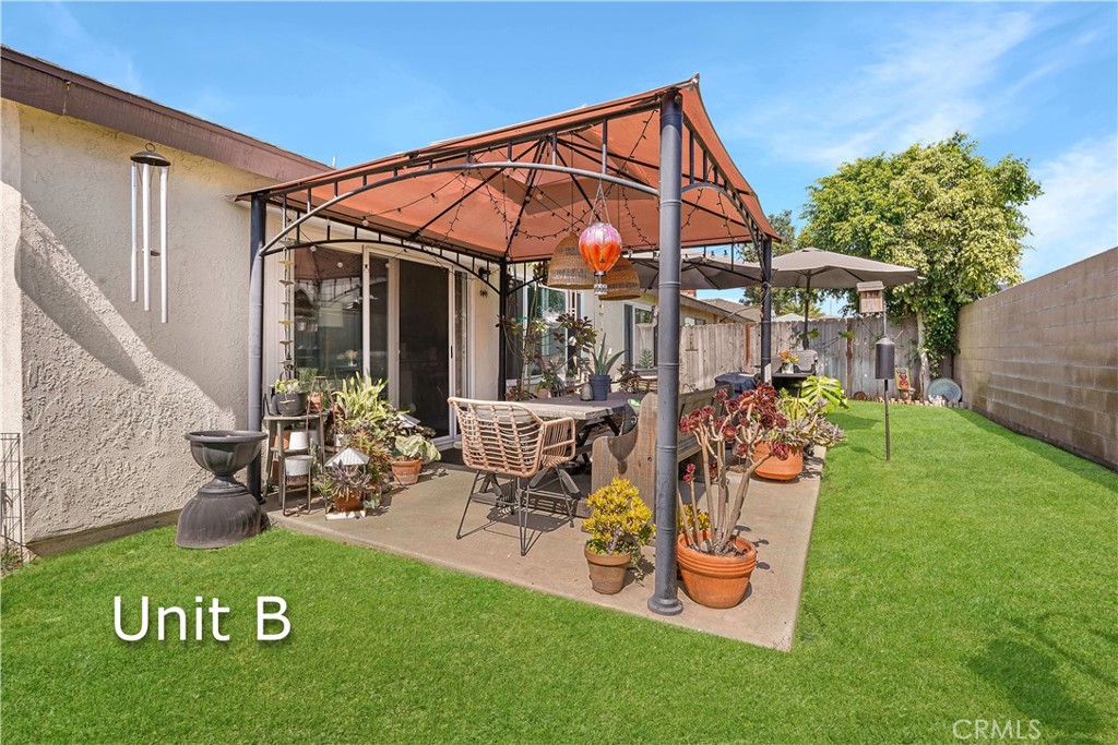 2362 Iroquois Avenue A&B