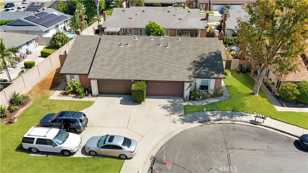 2362 Iroquois Avenue A&B