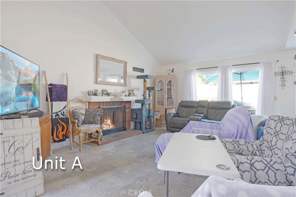 2362 Iroquois Avenue A&B