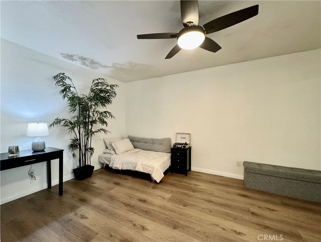 1345 Cabrillo Park Dr. J16