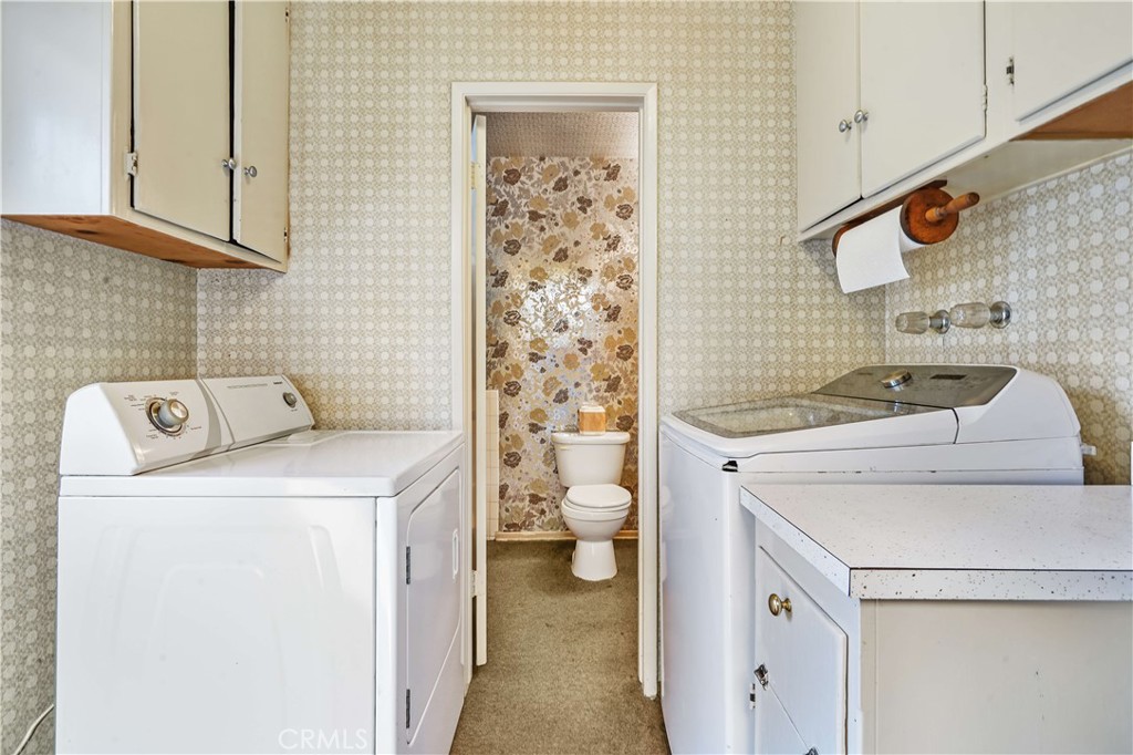 1423 La Canada Drive