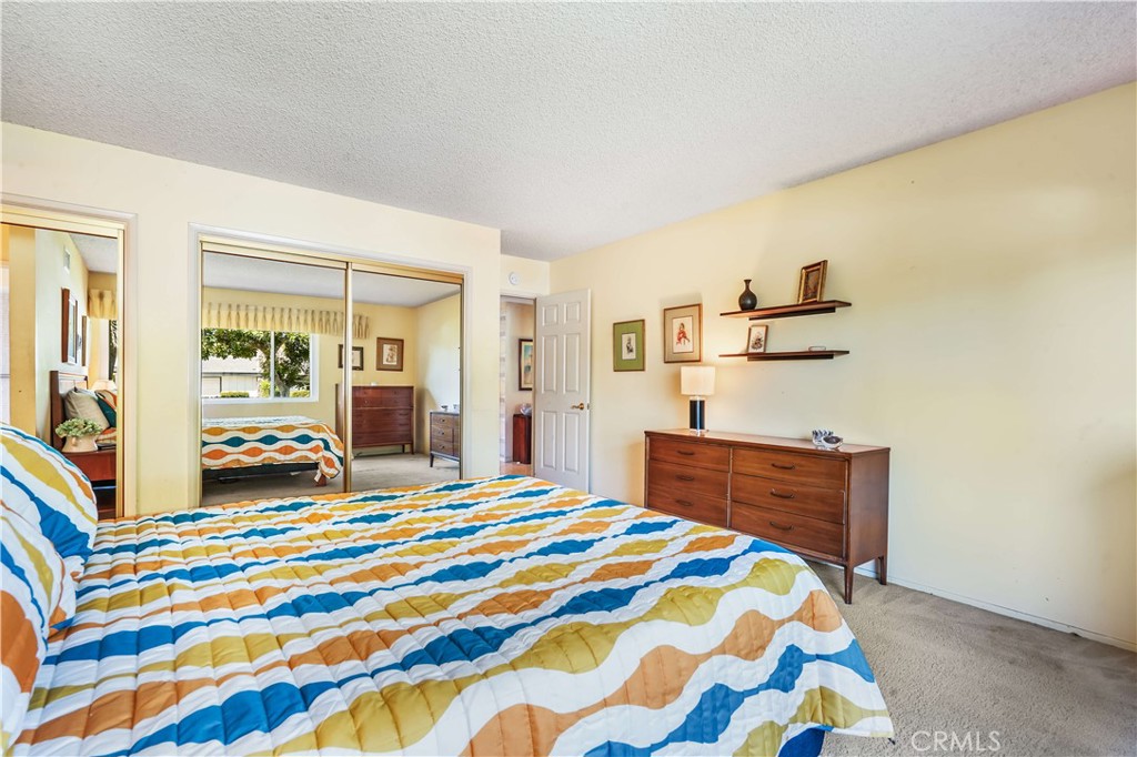 1423 La Canada Drive