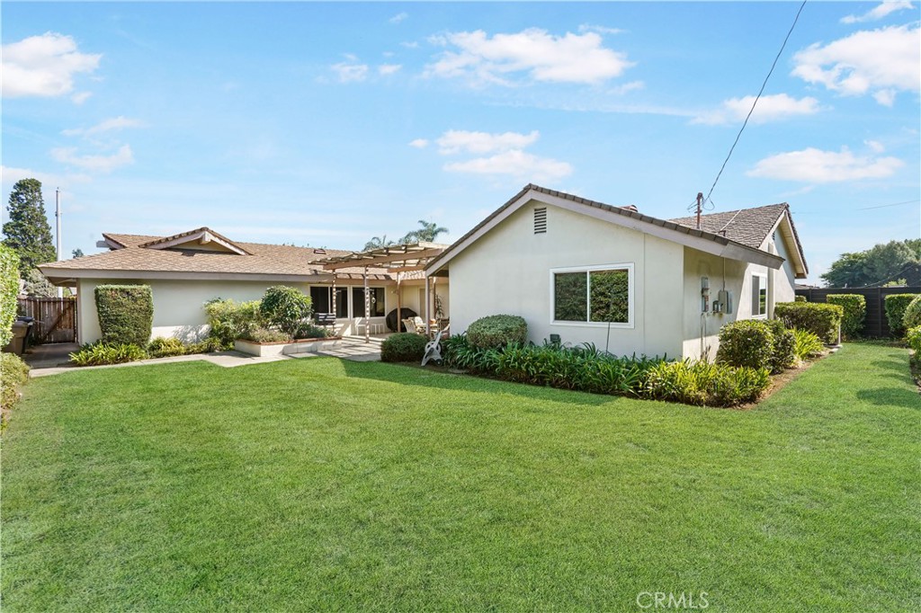 1423 La Canada Drive