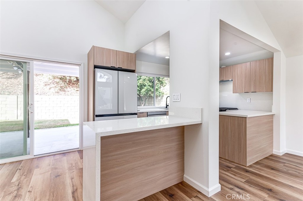 19027 Wiersma Avenue