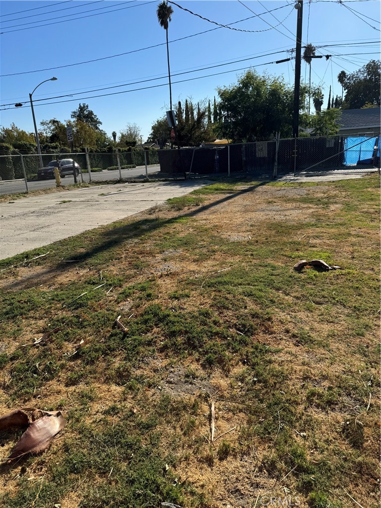 5506 Mission Boulevard