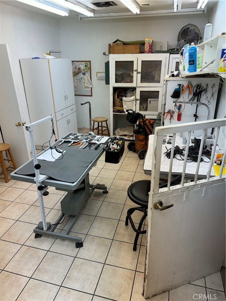 5506 Mission Boulevard