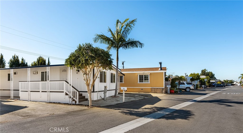 1750 W Lambert Road 139