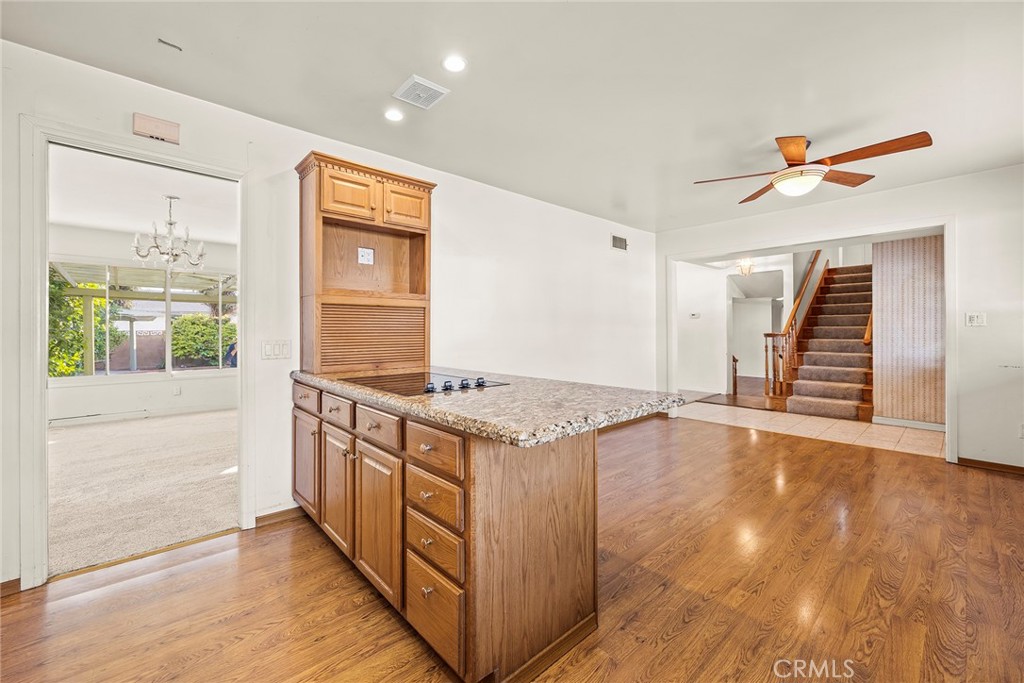 2020 Elmcroft Circle