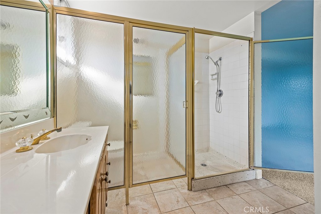 2020 Elmcroft Circle