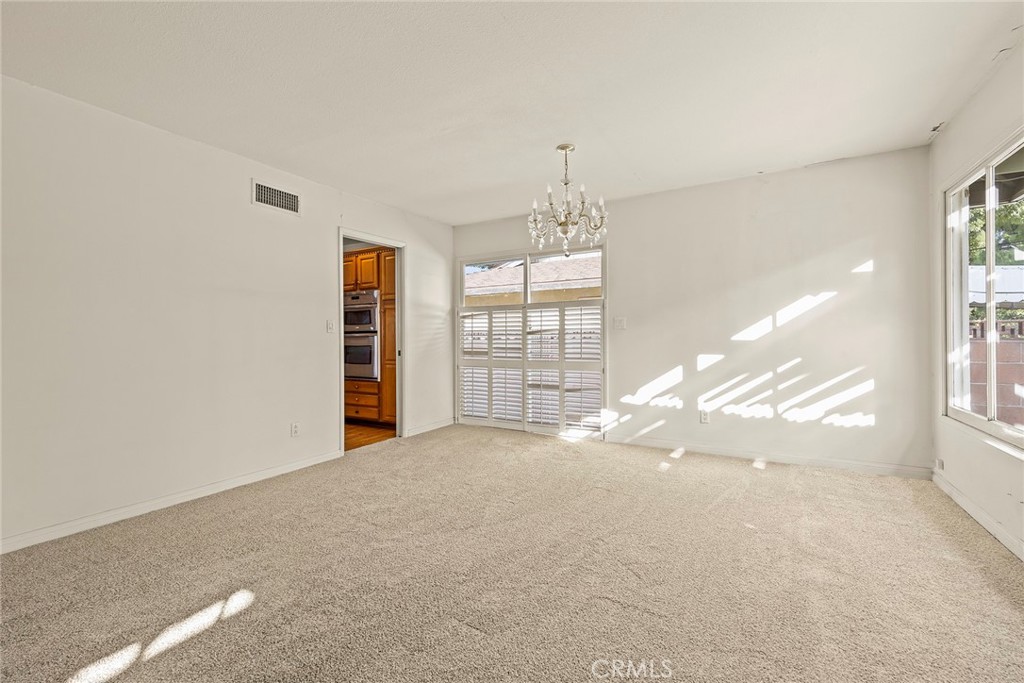 2020 Elmcroft Circle