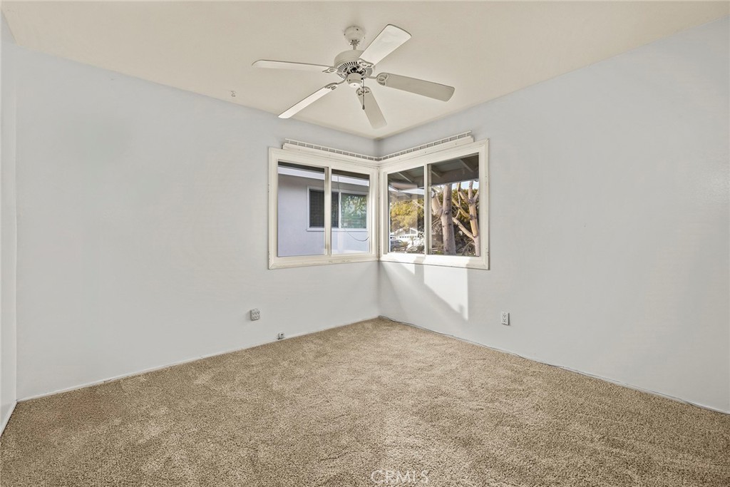 2020 Elmcroft Circle