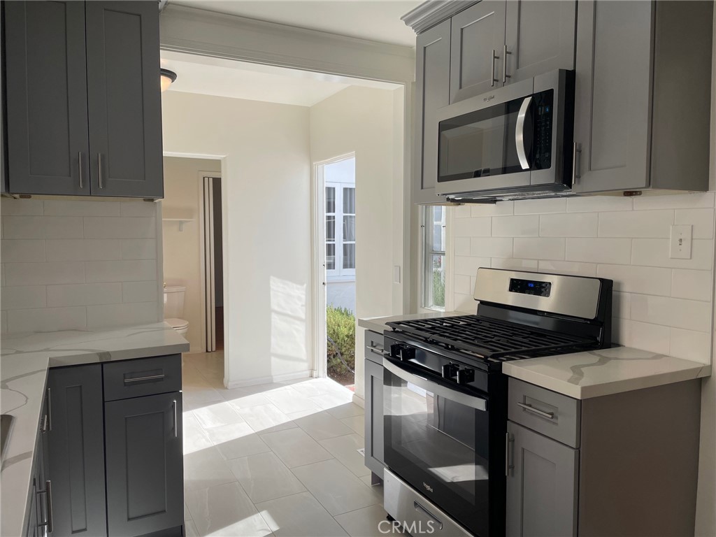 5332 Mount Helena Avenue