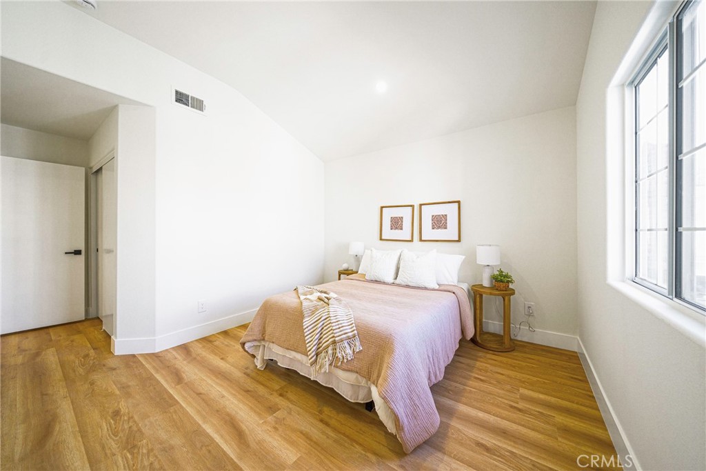 17729 Superior Street 47