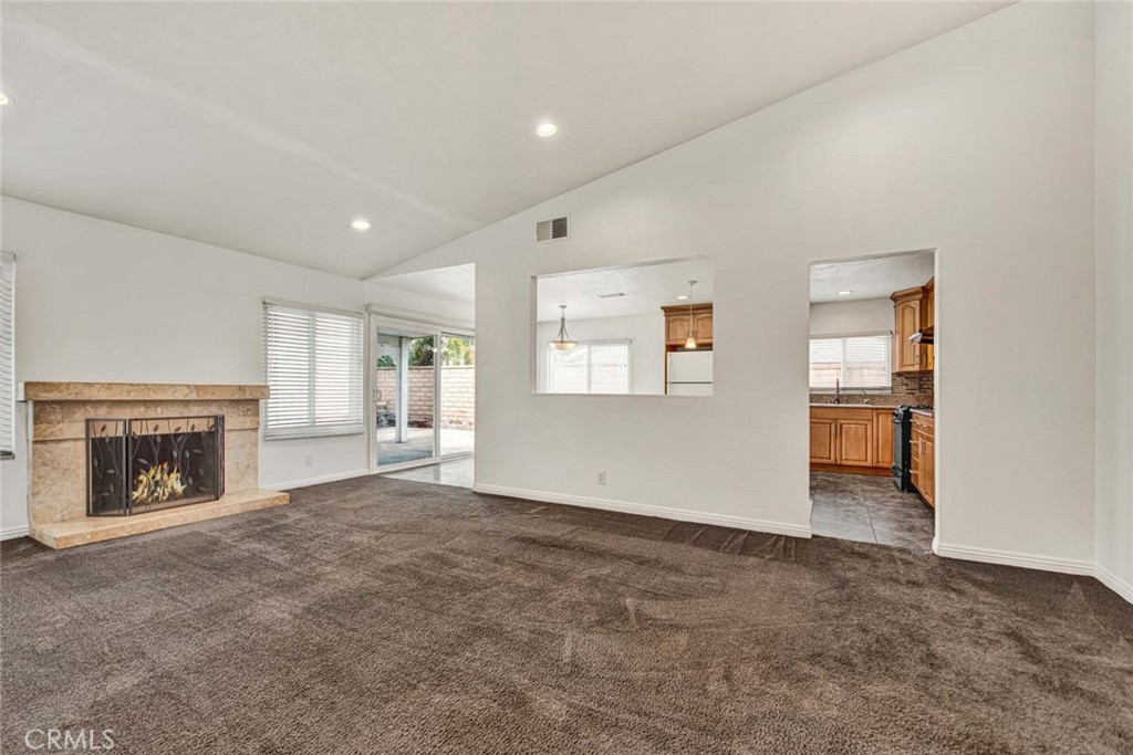 3129 N River Mist Circle