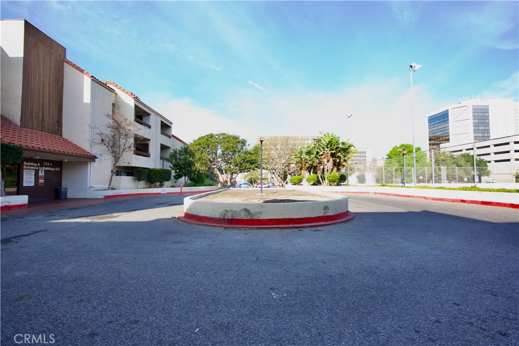 700 W 3rd Street A108