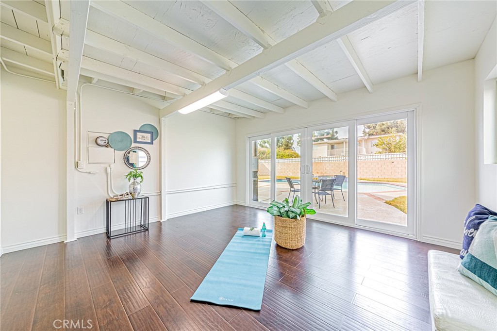 10519 Pangborn Avenue