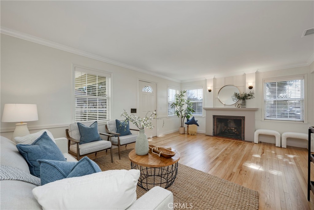 535 W Heather Ave