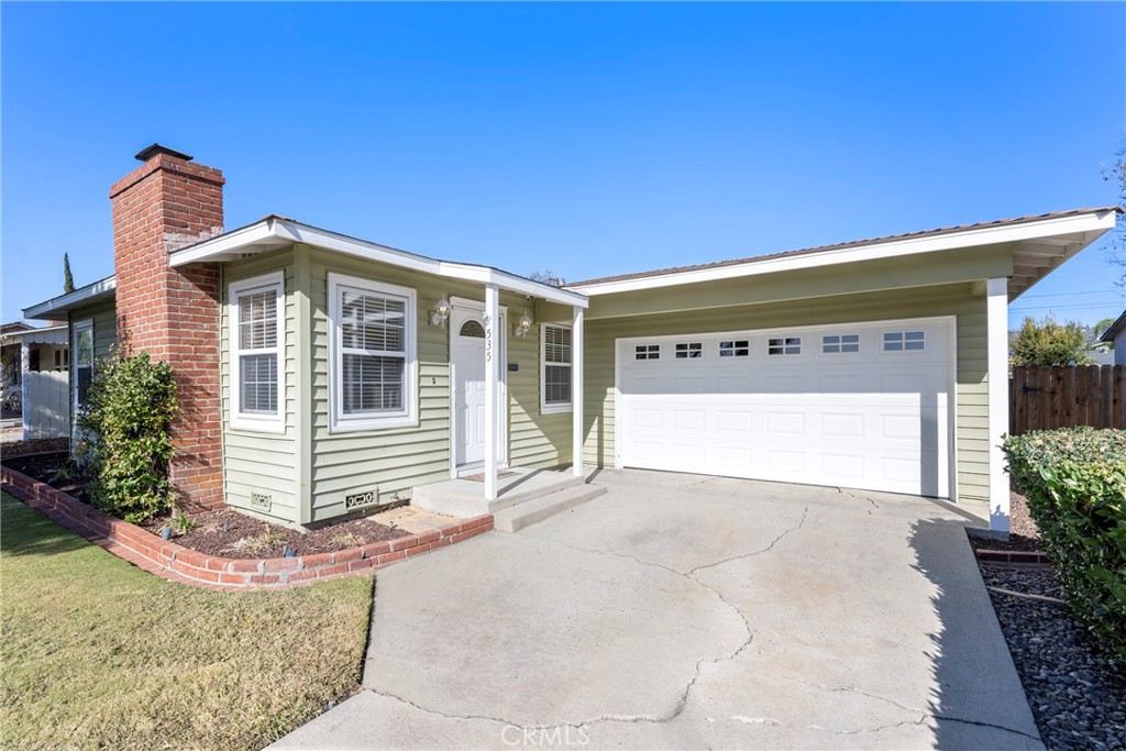 535 W Heather Ave