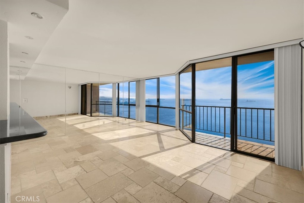 1750 E Ocean Boulevard 1510