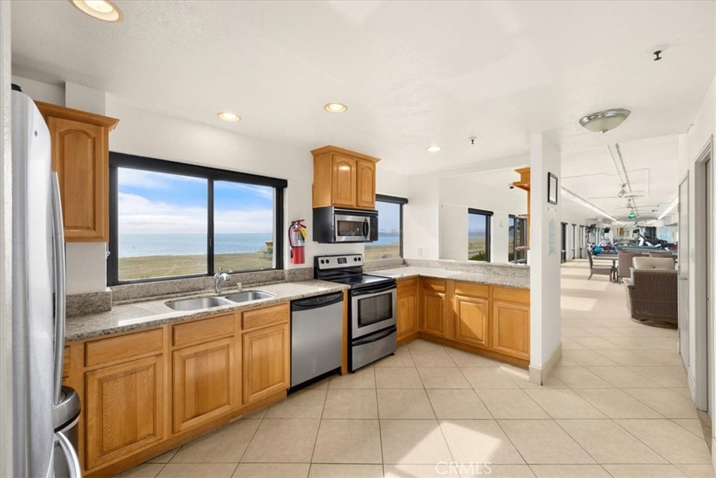 1750 E Ocean Boulevard 1510