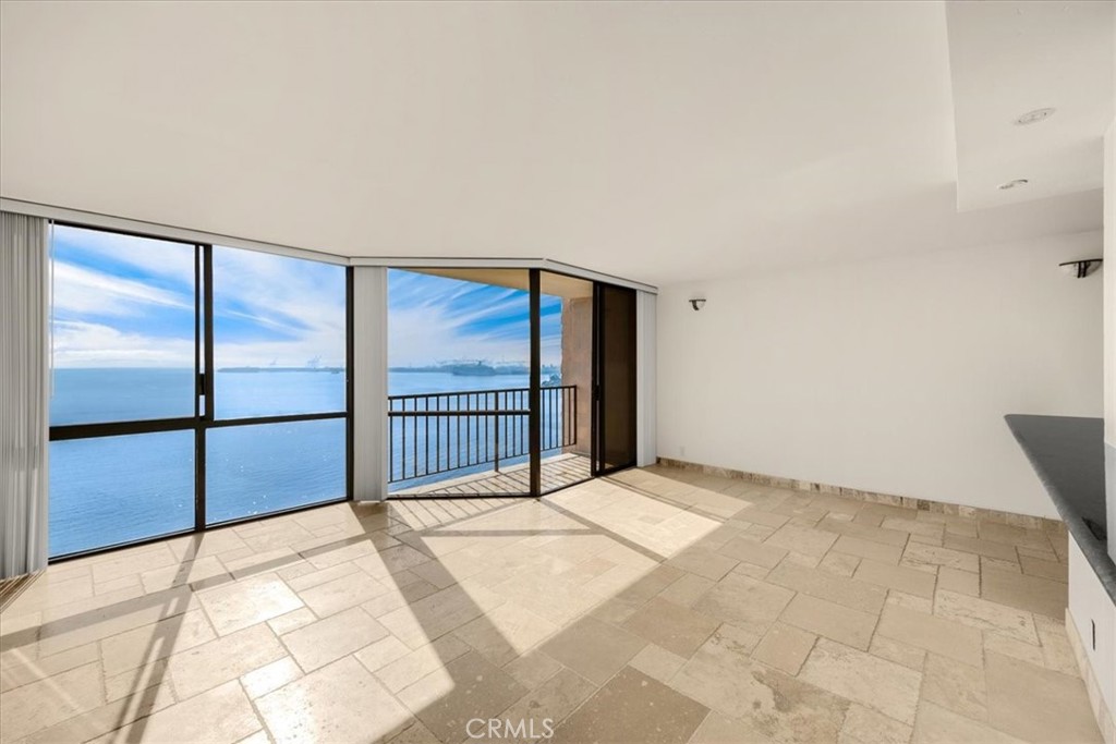 1750 E Ocean Boulevard 1510