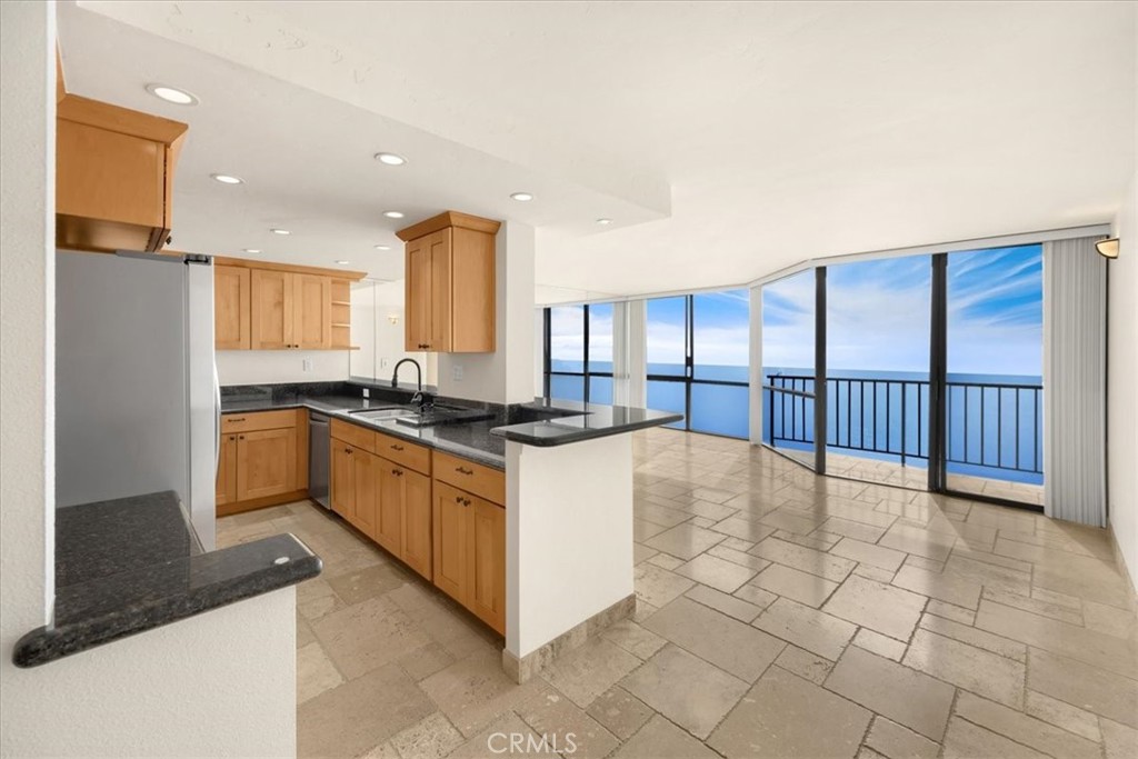 1750 E Ocean Boulevard 1510