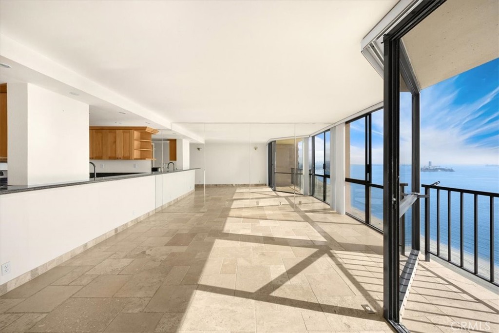 1750 E Ocean Boulevard 1510