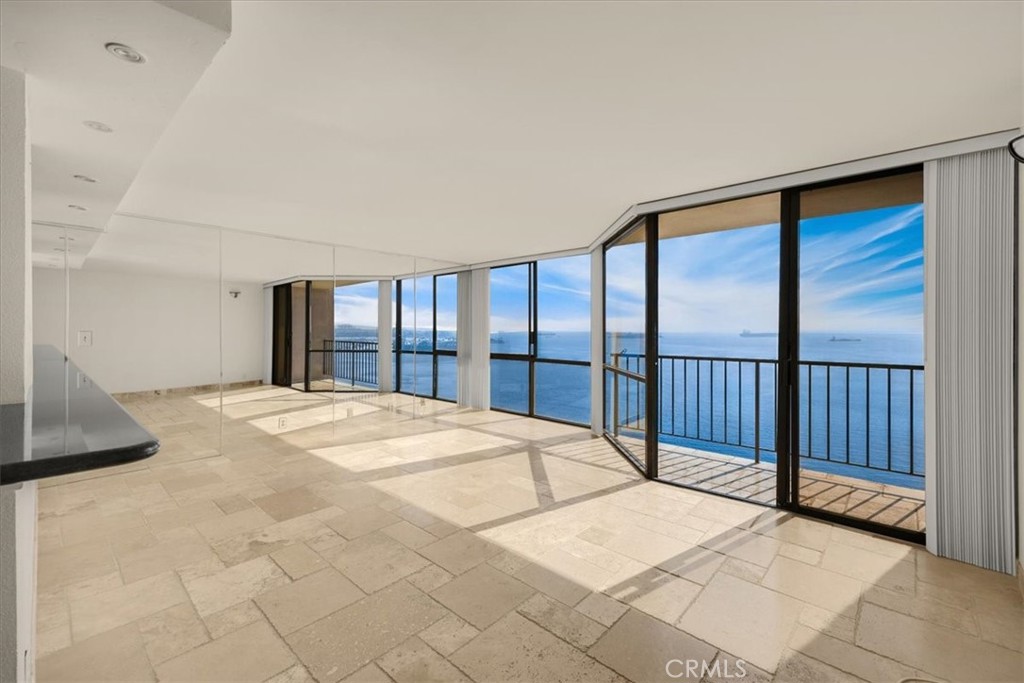 1750 E Ocean Boulevard 1510