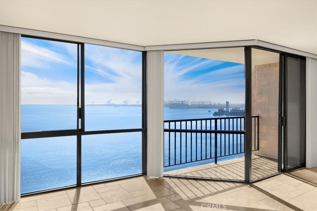 1750 E Ocean Boulevard 1510