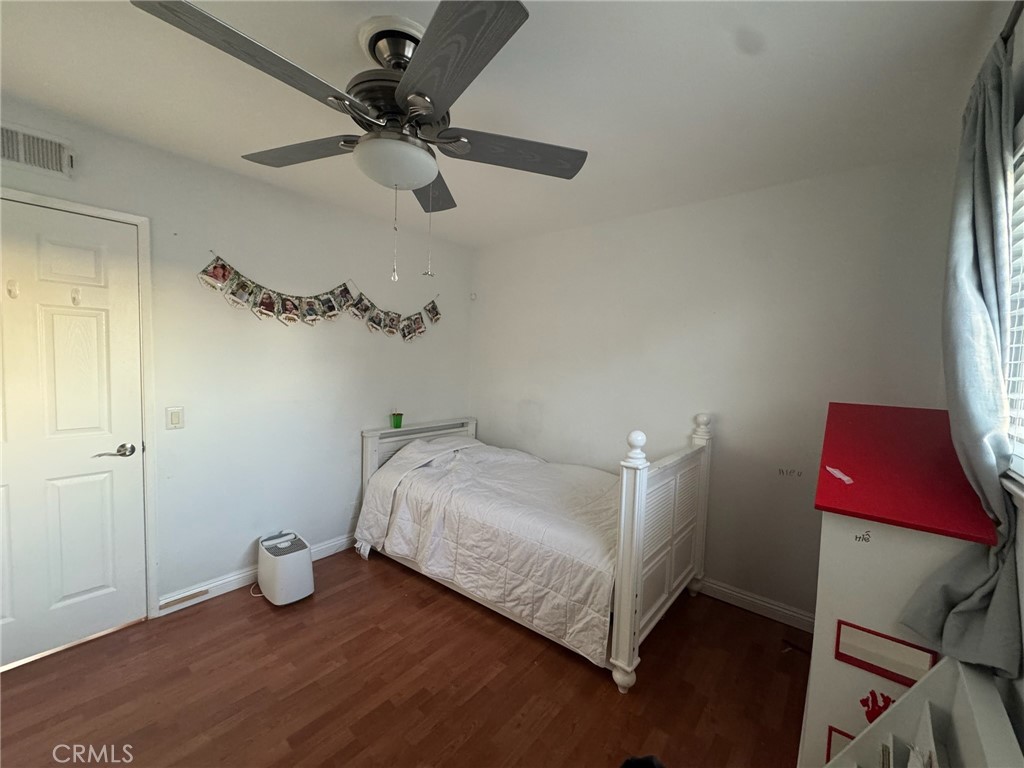 2314 W Rowland Avenue