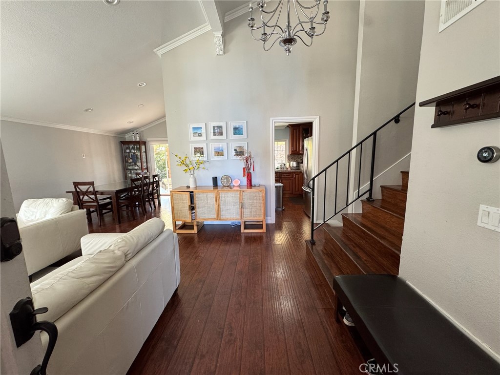 2314 W Rowland Avenue